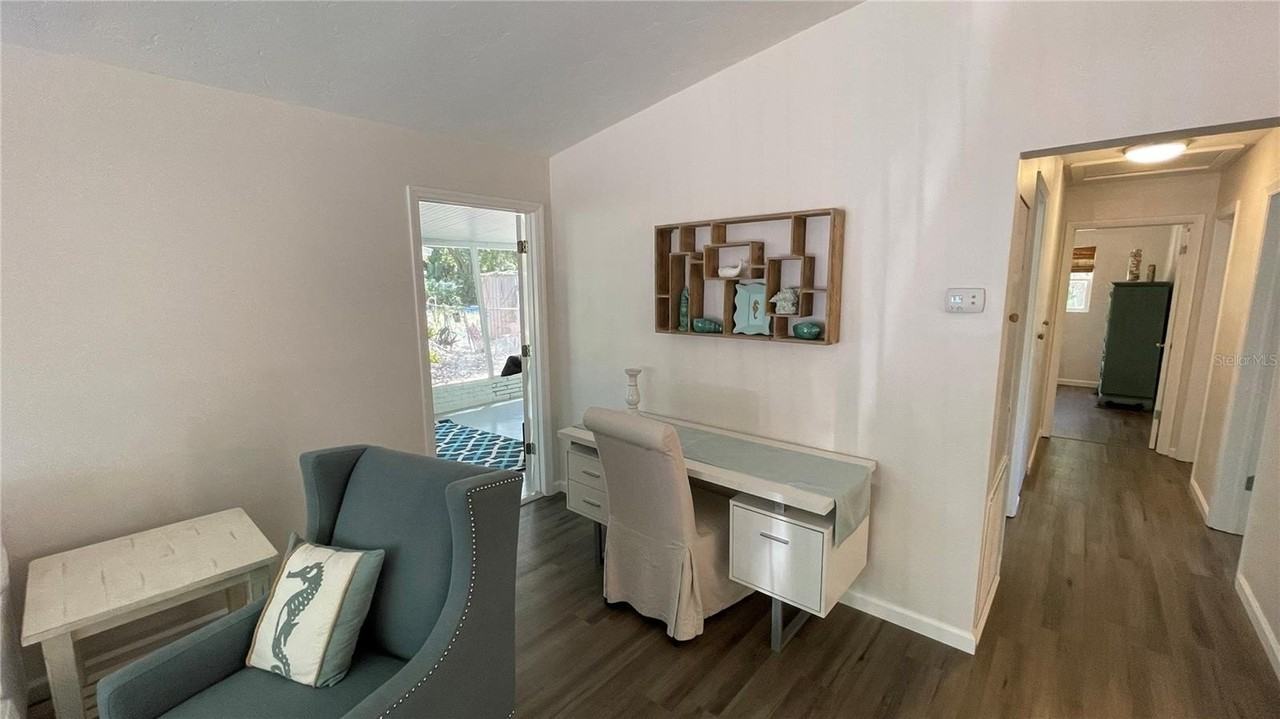 2504 S Milmar Dr - Photo 6 of 35