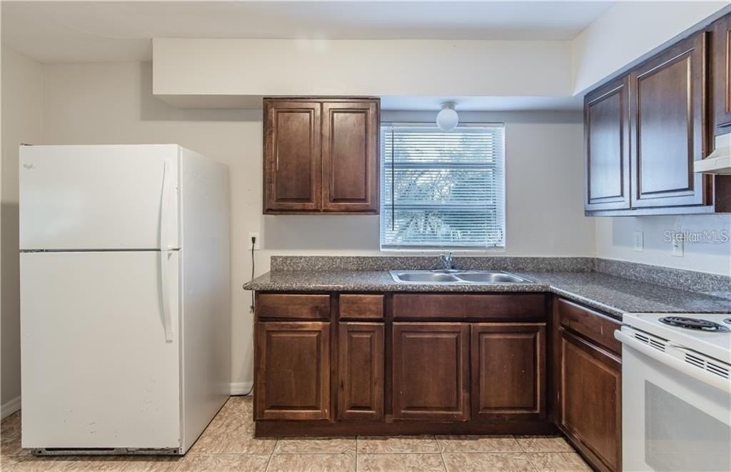 5711 Indian Hill Rd - Photo 4 of 16