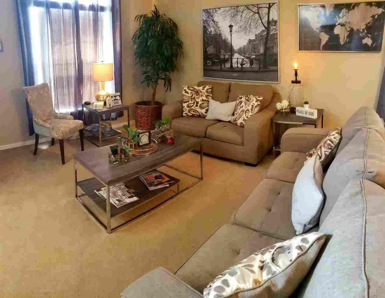 712 Brayton Ln - Photo 4 of 10