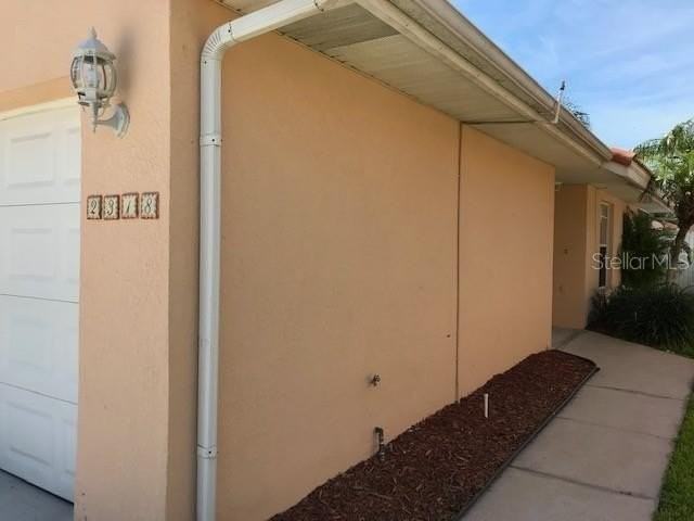 2318 Santa Ana St - Photo 2 of 12