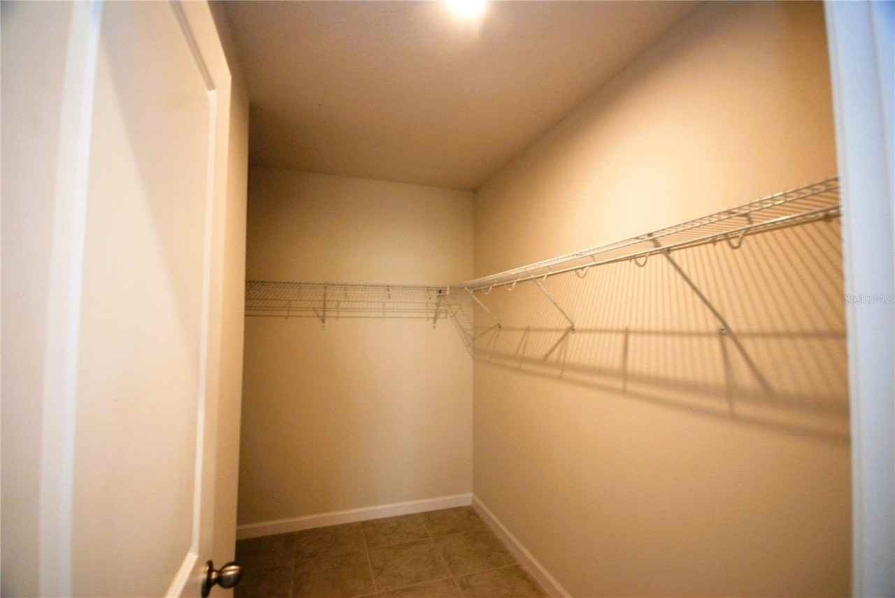 18267 Turning Leaf Cir - Photo 7 of 23