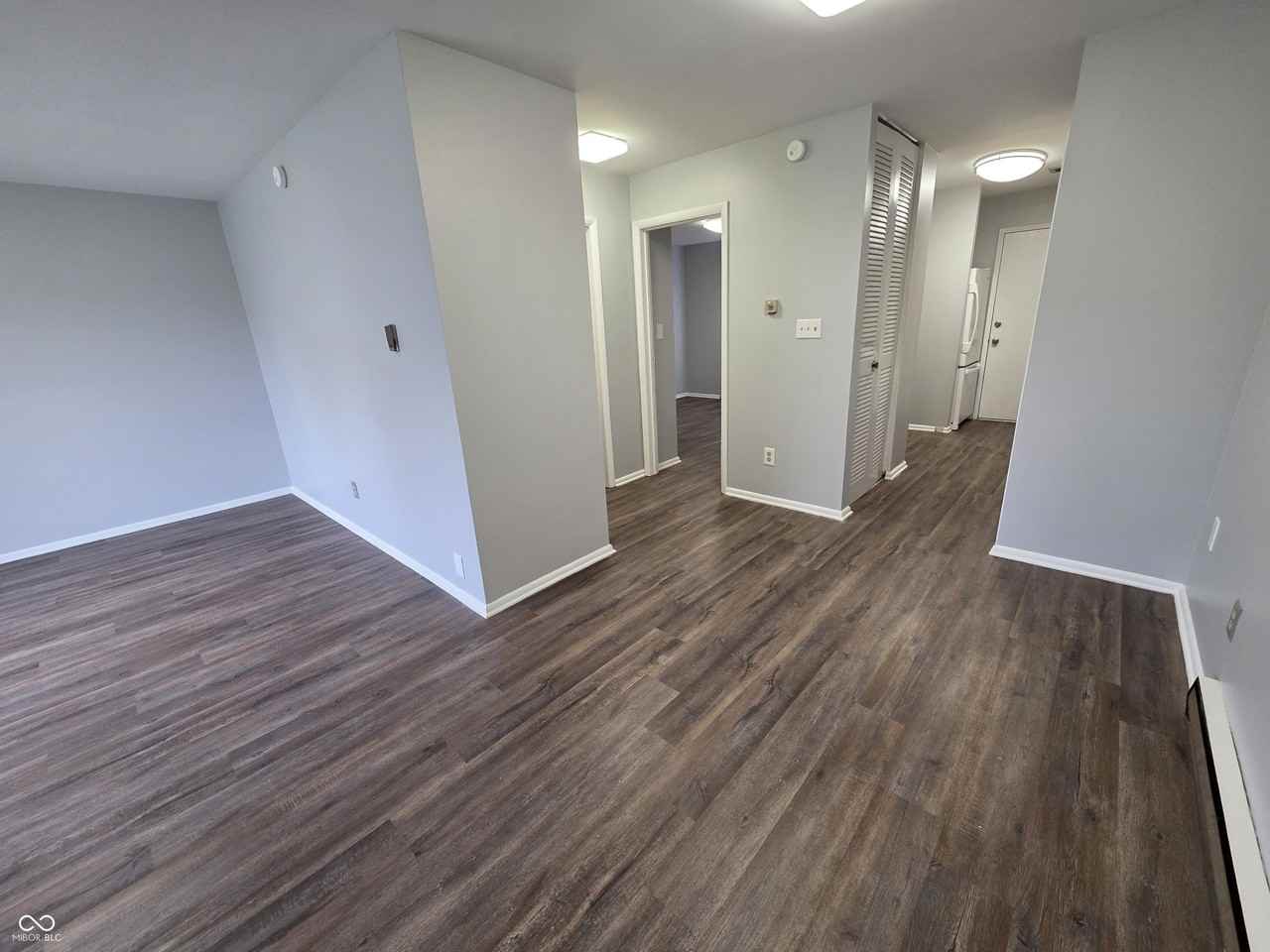 3805 Biscayne Rd - Photo 5 of 11