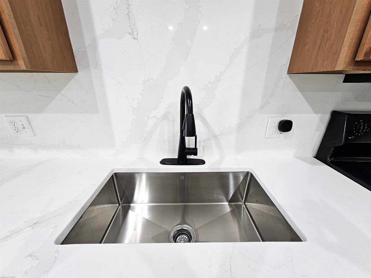 7867 24 Mile Rd - Photo 4 of 23