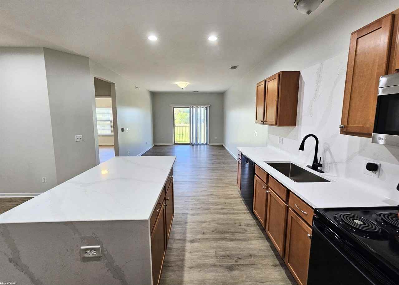 7867 24 Mile Rd - Photo 6 of 23