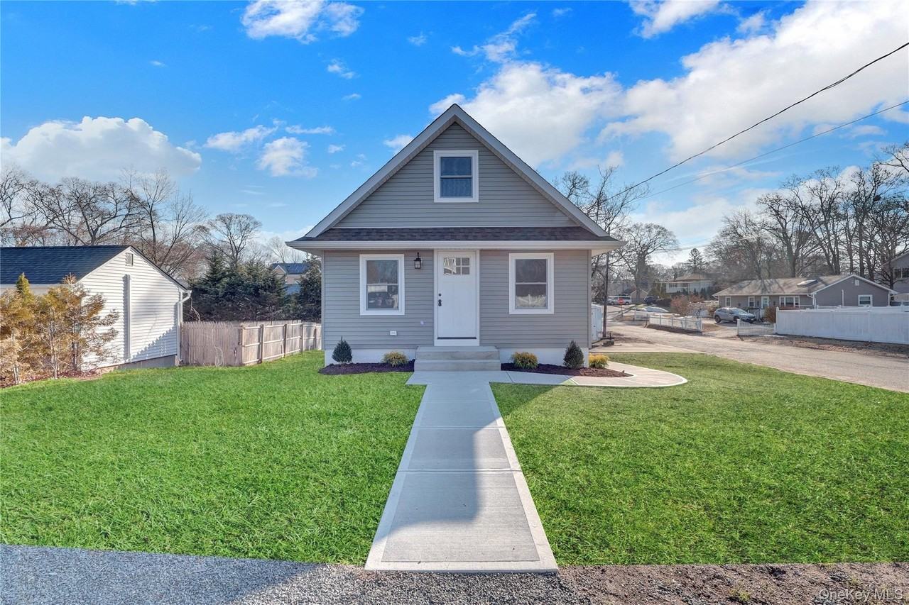 37 Gould Rd - Photo 5 of 34