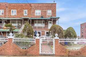 featured image of 8904 Avenue J unit: 1St Floor