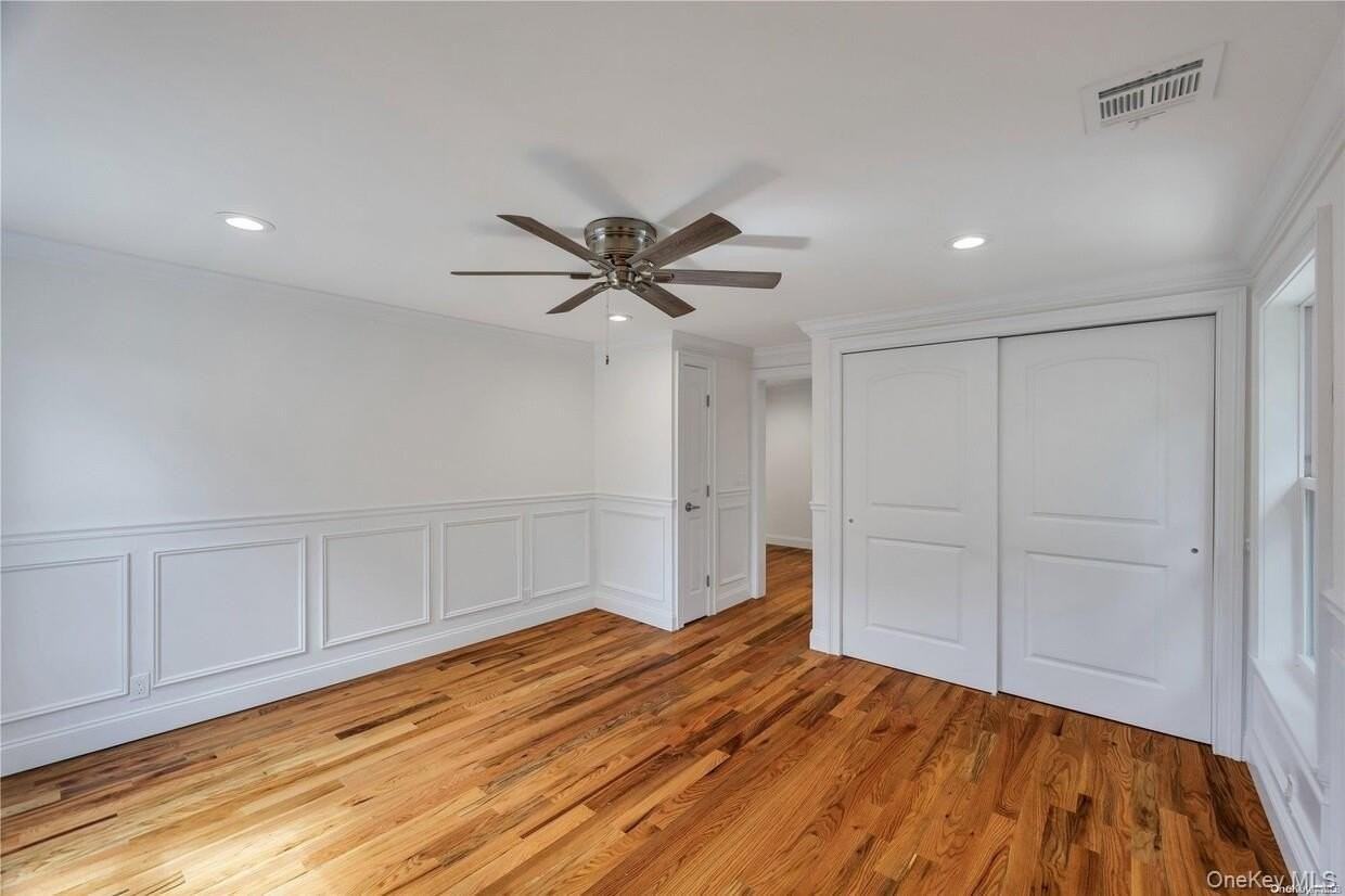 177 Waverly Ave Apt 2nd - Photo 4 of 19