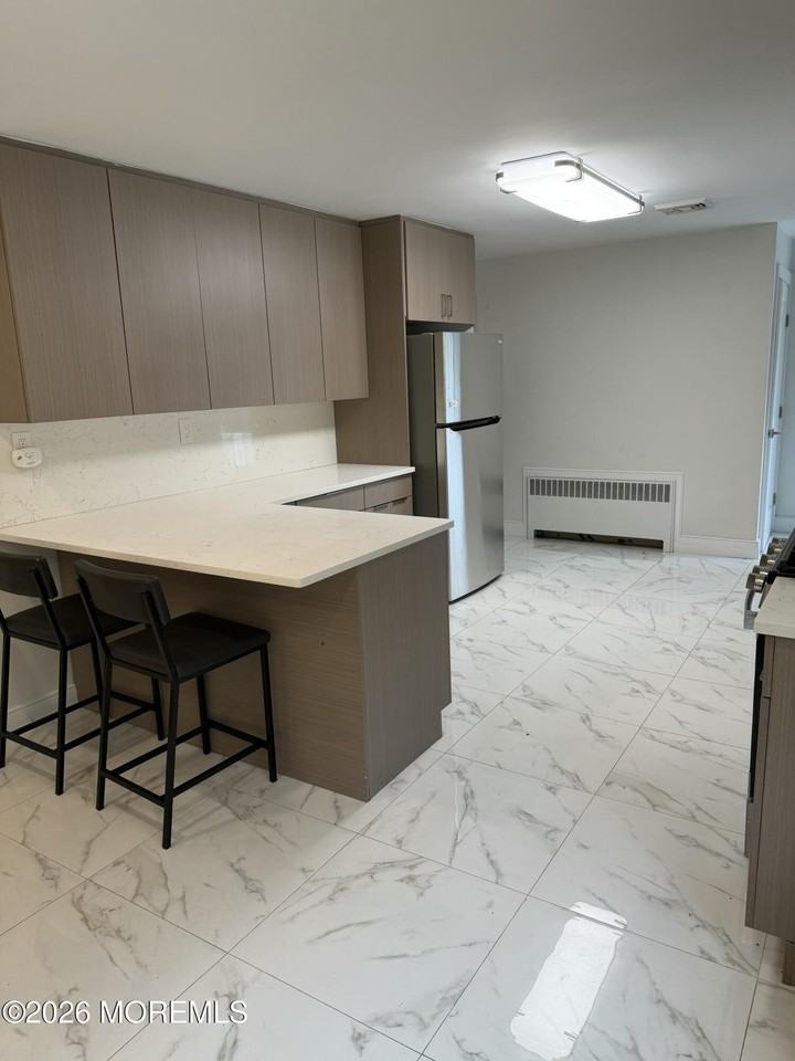 2025 Lesser Pkwy - Photo 6 of 11