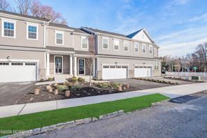 featured image of 103 Woolley Ct