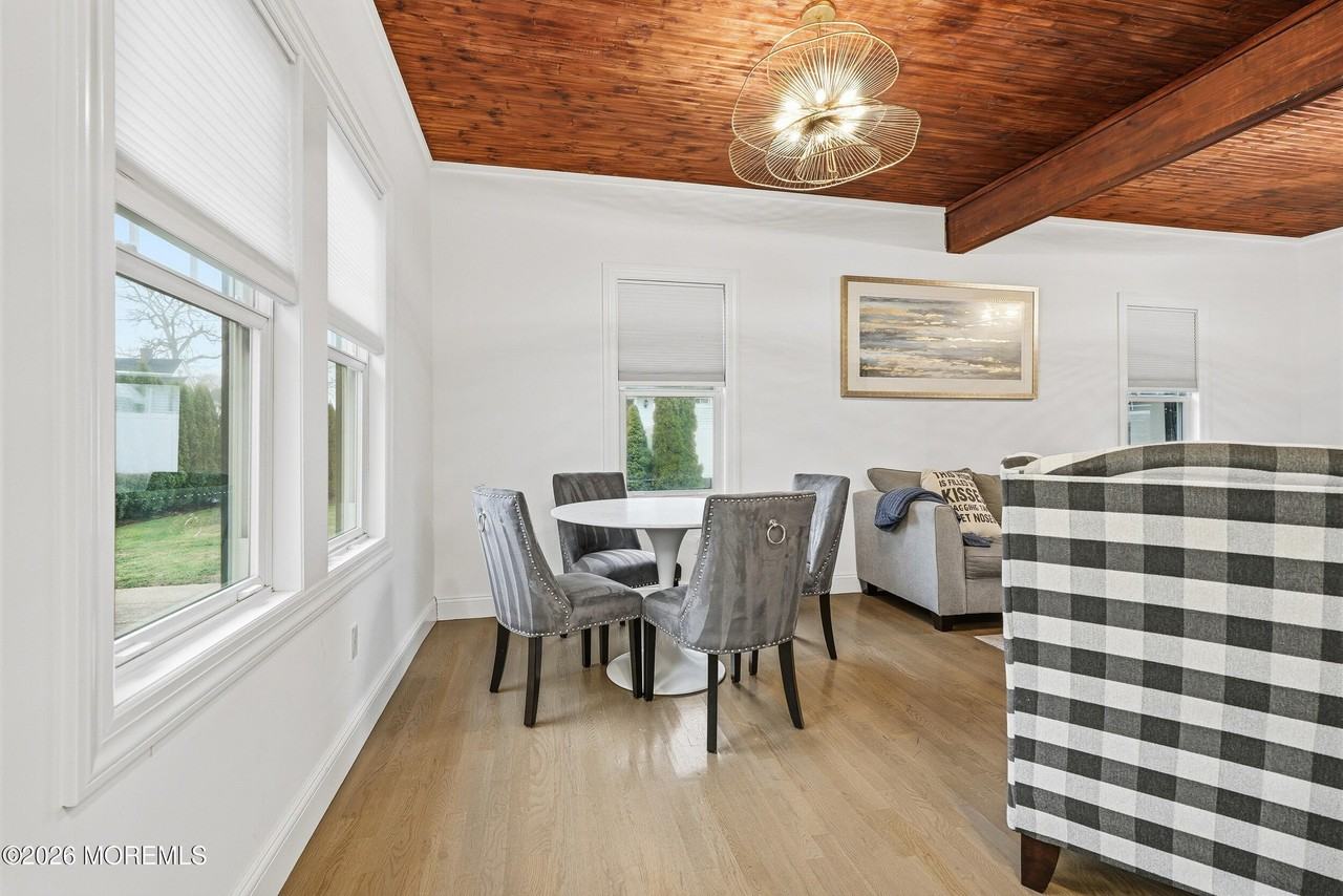 505 Laurel Ave - Photo 5 of 39