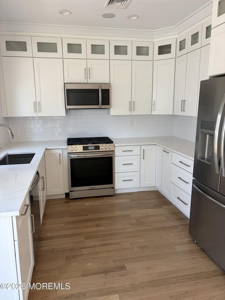 36A North St - Photo 3 of 8