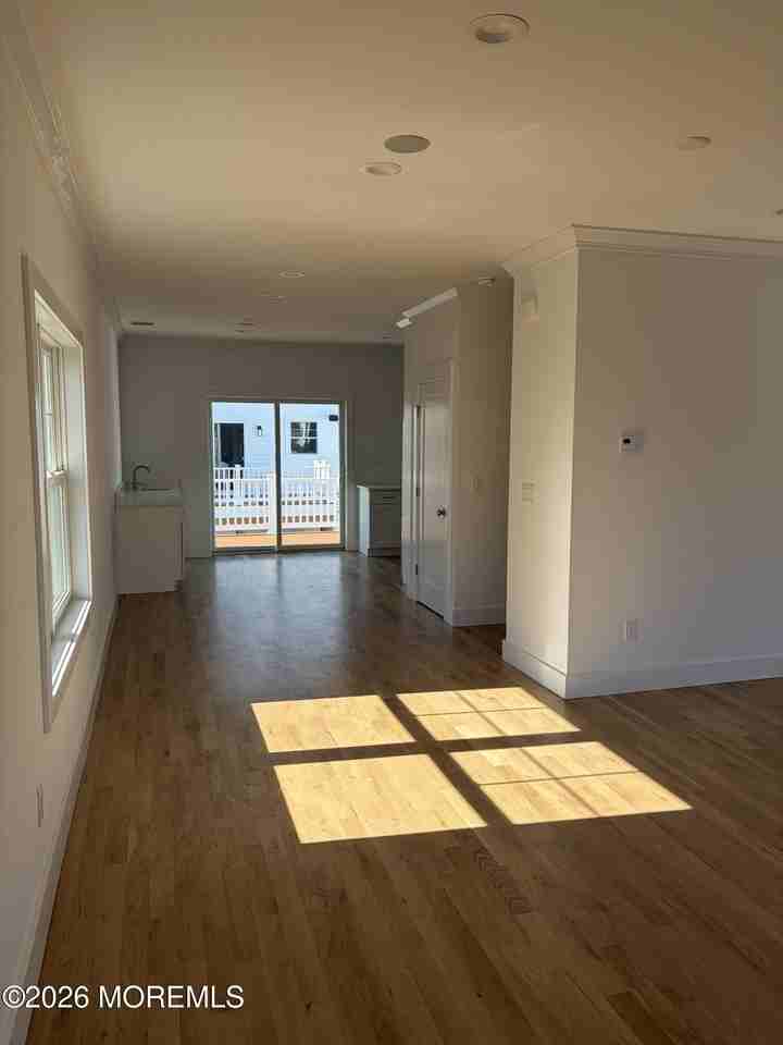 36A North St - Photo 4 of 8