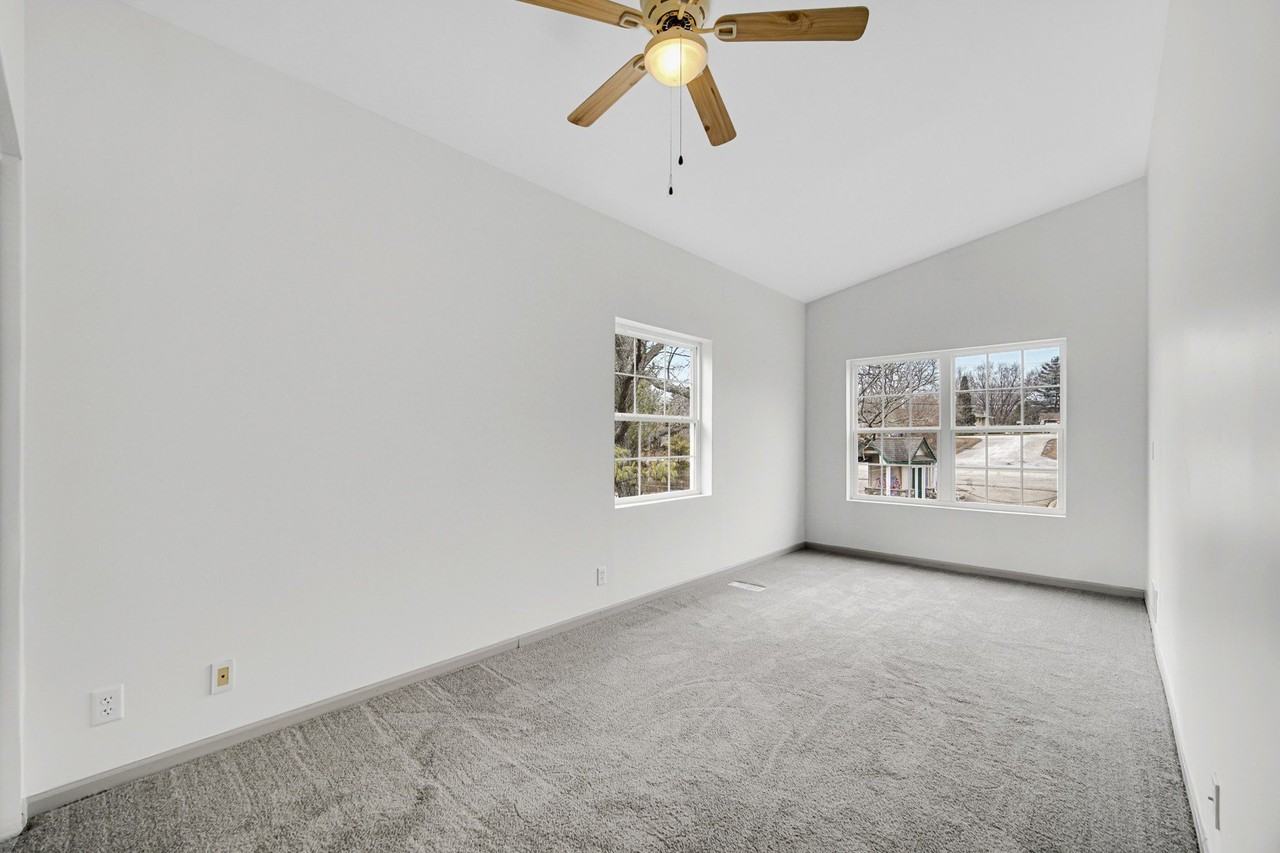 4418 N Johnsburg Rd Unit A - Photo 7 of 9