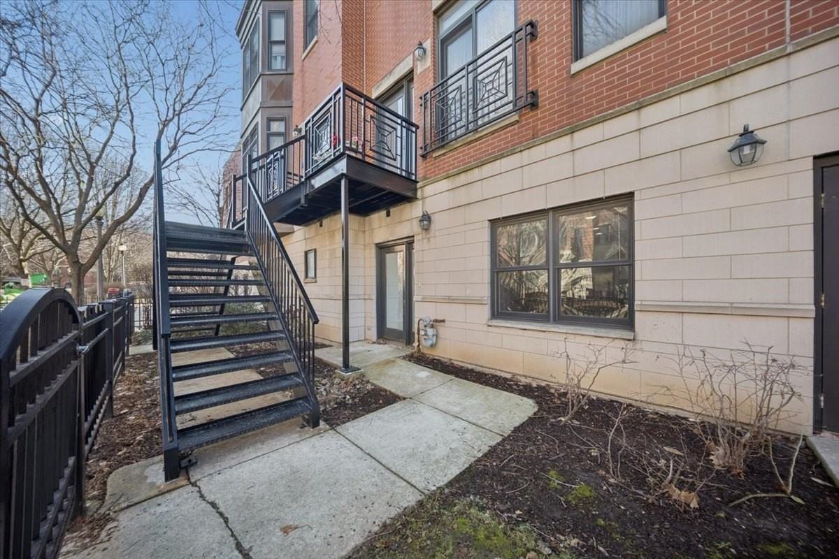 943 W College Pkwy Unit 0 - Photo 2 of 24