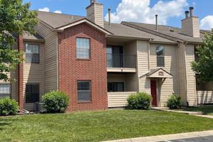 1955 N Hicks Rd Apt 105 - Photo 1 of 1