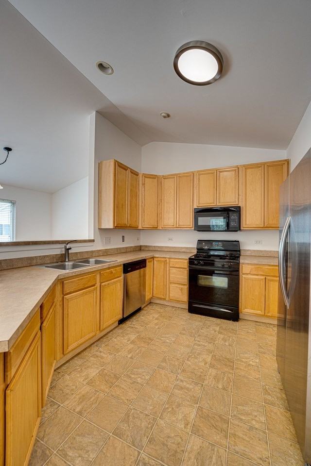 2963 Saganashkee Ln Unit 2963 - Photo 7 of 26