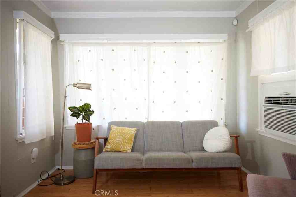 141 Roselawn Pl - Photo 7 of 18