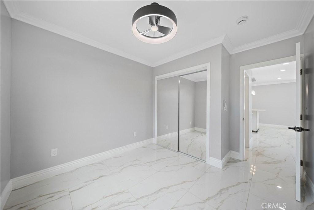 12943 Bess Ave - Photo 4 of 35