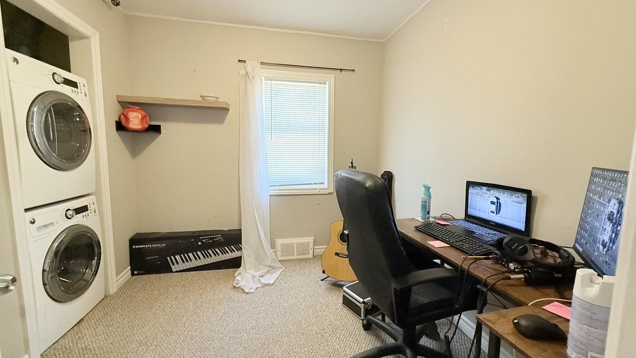 292 Hill St #2 - Photo 6 of 8