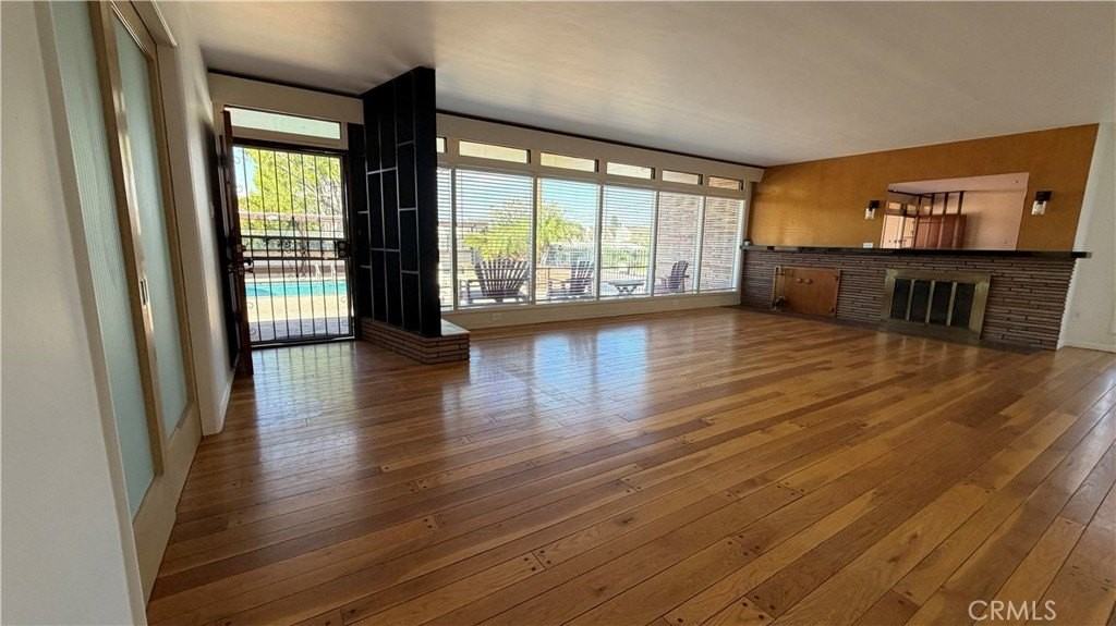 3590 Buchanan St - Photo 7 of 50