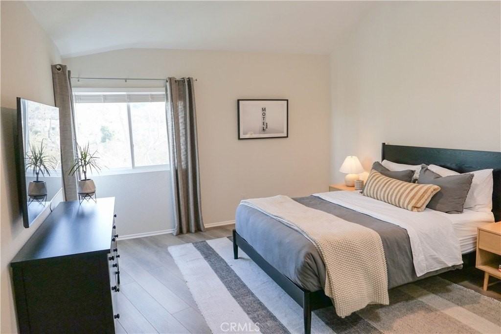 120 Santa Rosa Ct - Photo 5 of 15