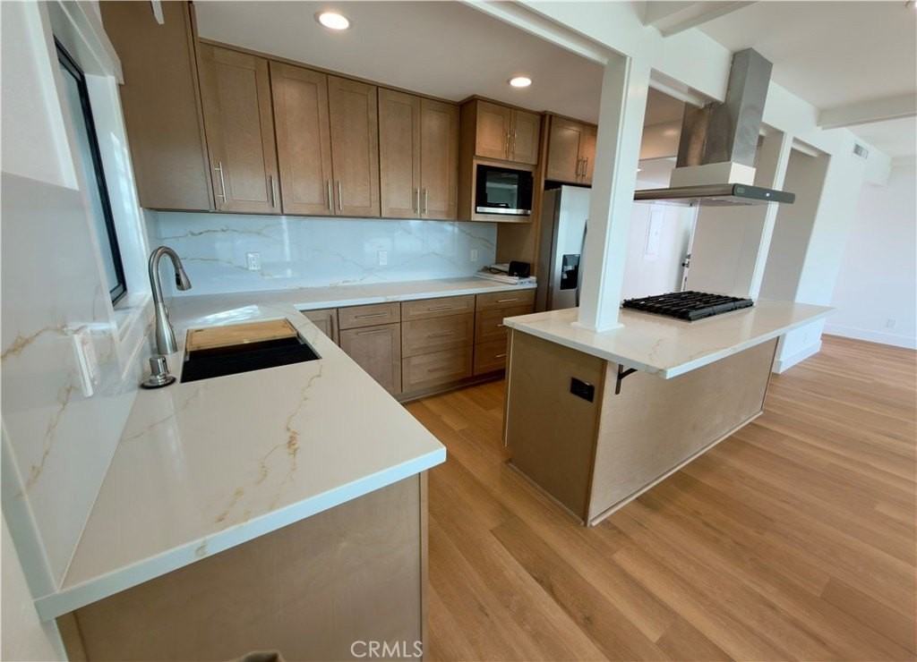 230 Fairview St - Photo 4 of 19