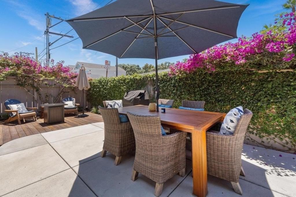 219 24th St - Photo 6 of 11