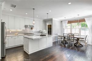 featured image of 72 Cherry Tree