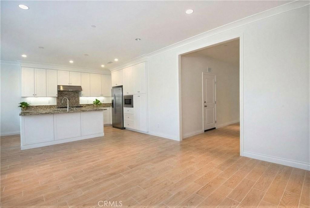 83 Wildvine - Photo 2 of 28