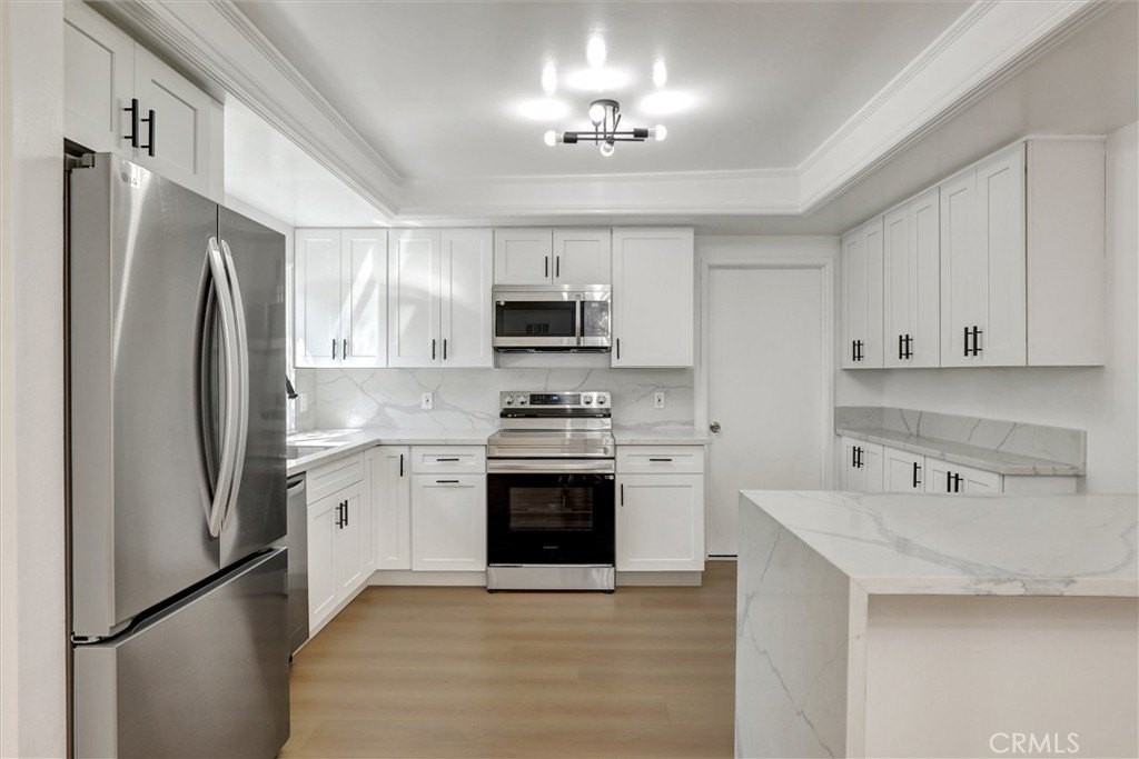 17282 Chestnut - Photo 4 of 31