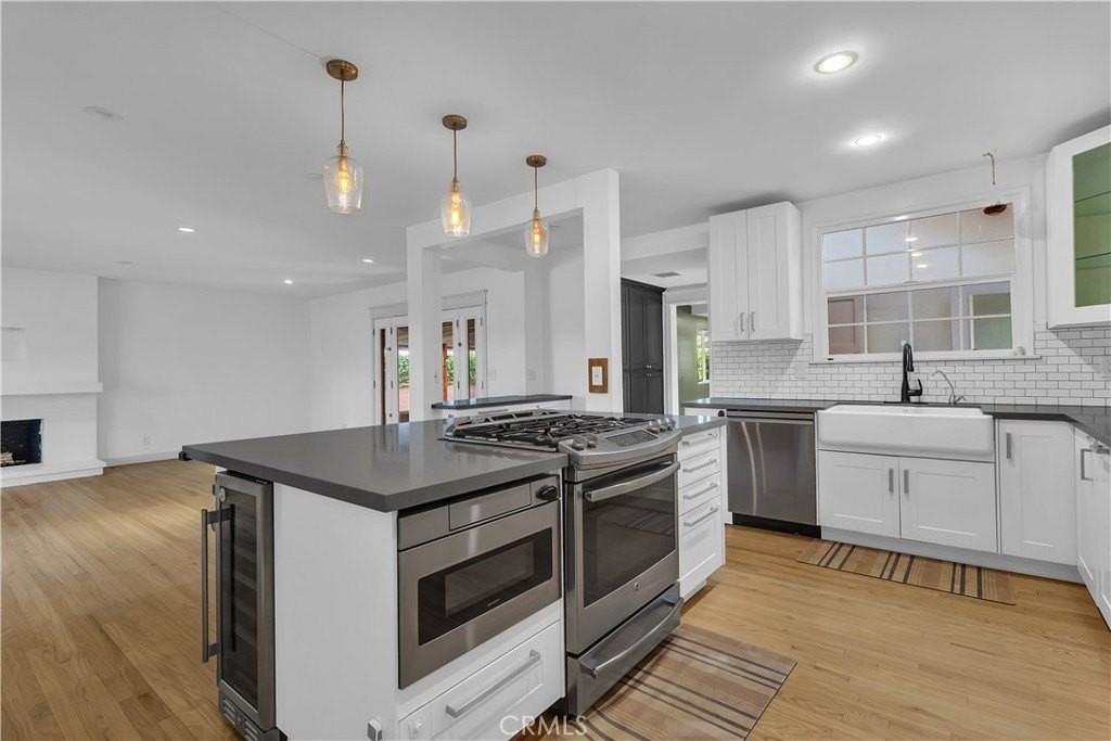 6835 E Parapet St - Photo 5 of 33