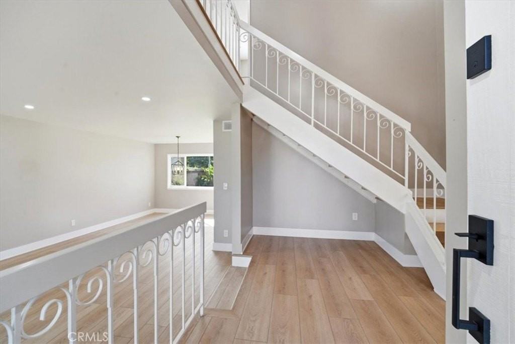 1613 Darcy Ave - Photo 3 of 50