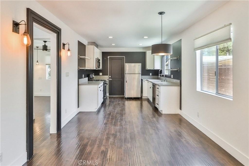 4133 Sunset Dr - Photo 5 of 37