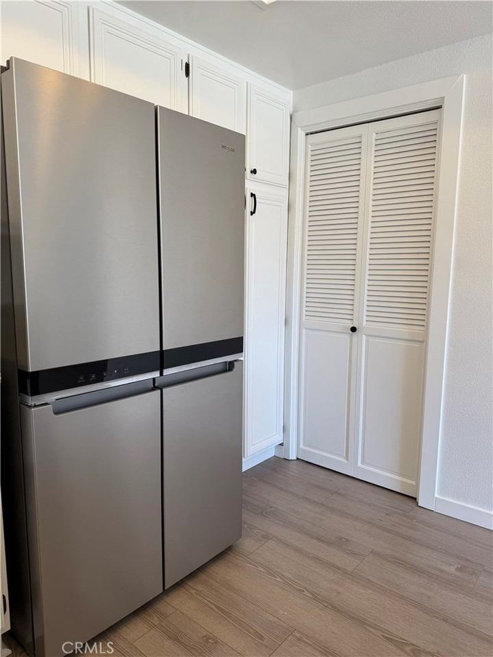 47 Clover Ln - Photo 7 of 33