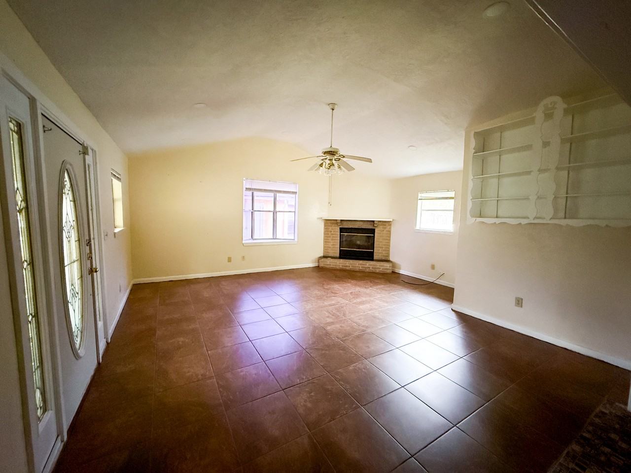 4011 Dryden Rd #1 - Photo 7 of 18