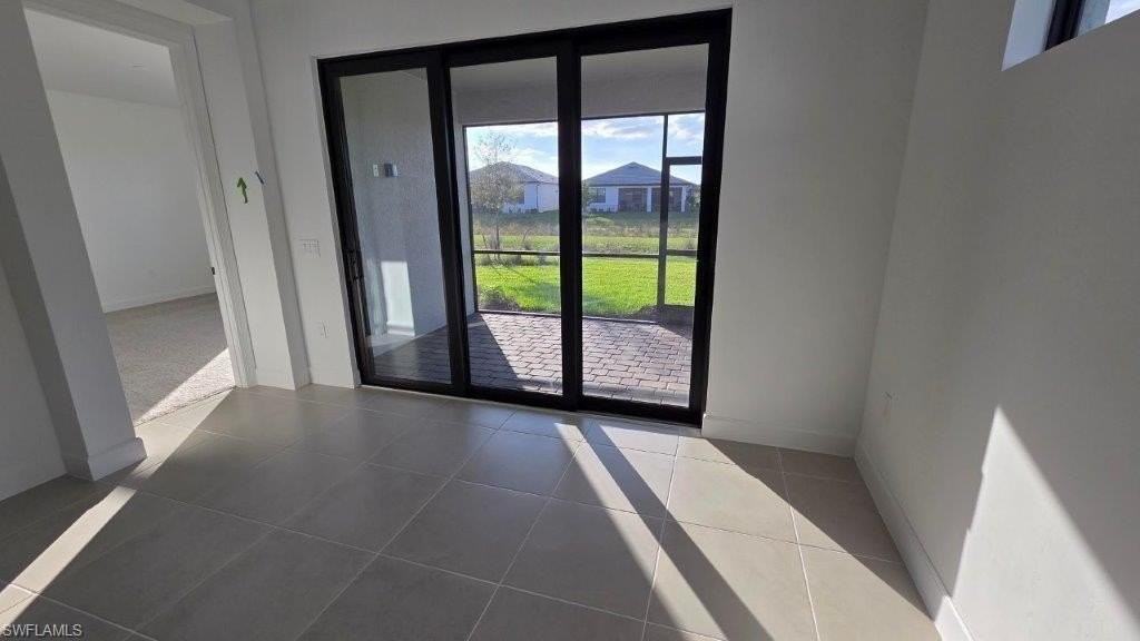 20254 Hartford Blvd - Photo 4 of 10