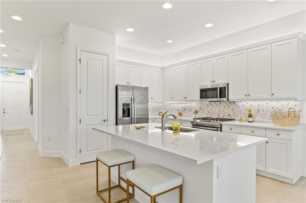 12349 Dahlia Ct - Photo 6 of 40