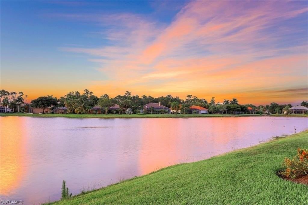 2046 Imperial Cir - Photo 5 of 17