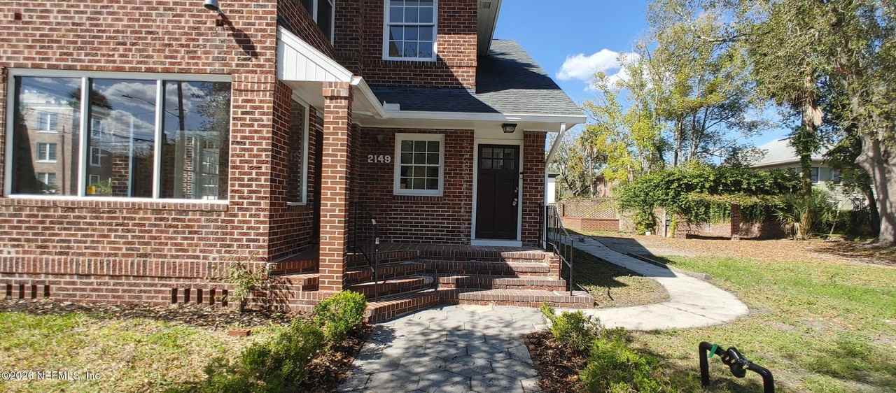 2149 Saint Johns Ave - Photo 2 of 16