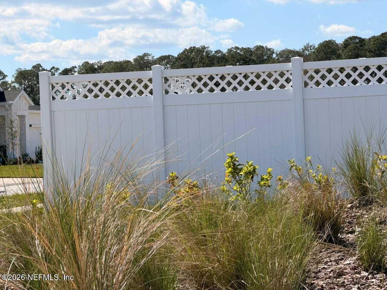 133 Otsego Ln - Photo 4 of 50