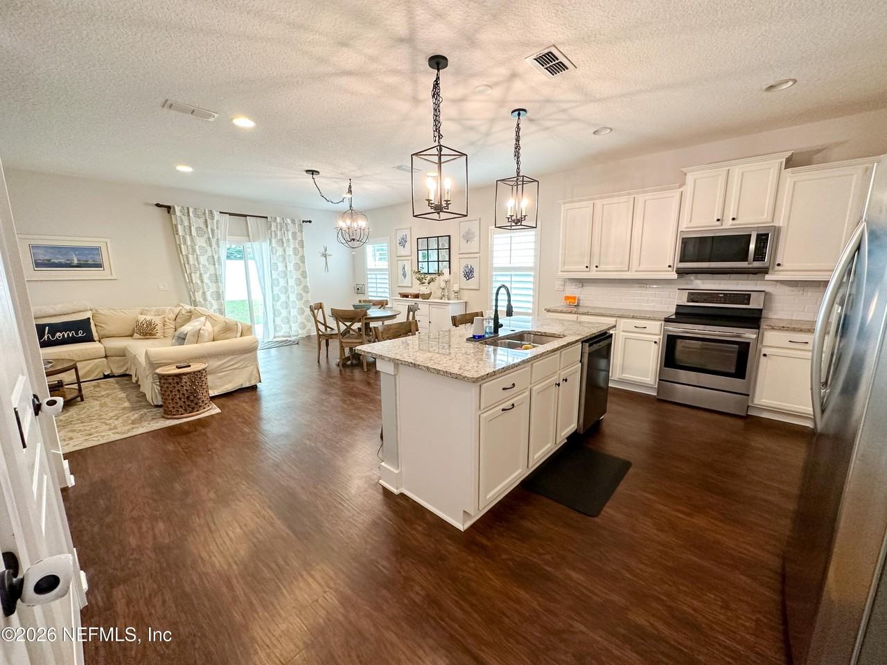 1117 17th St N - Photo 6 of 21