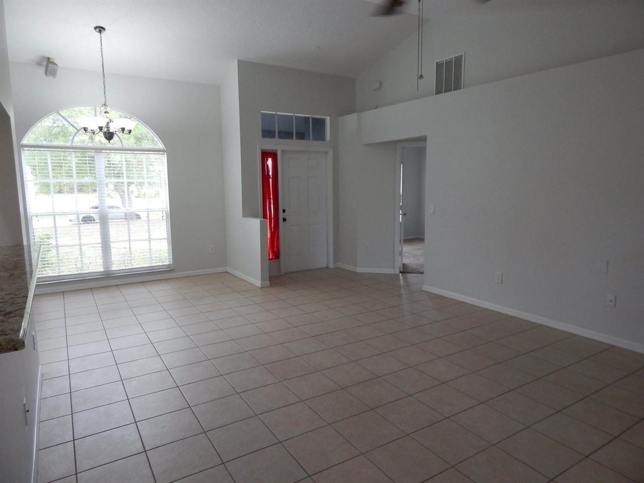 132 Sw Elderberry Dr - Photo 4 of 20