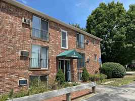 featured image of 93 West St #14