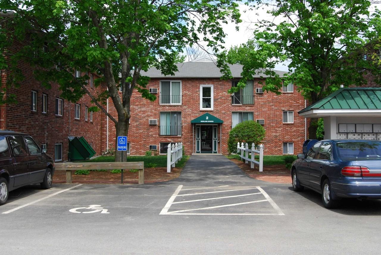 93 West St #14 - Photo 5 of 35