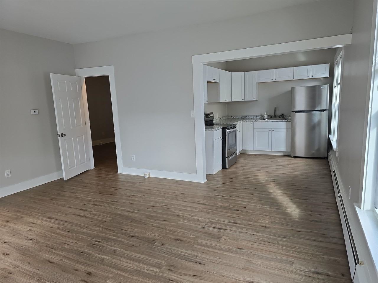 155 N Main St #2 - Photo 4 of 11