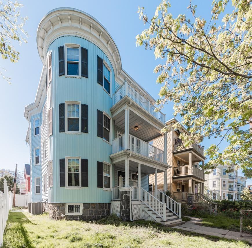 31 Pleasant St - Photo 7 of 7