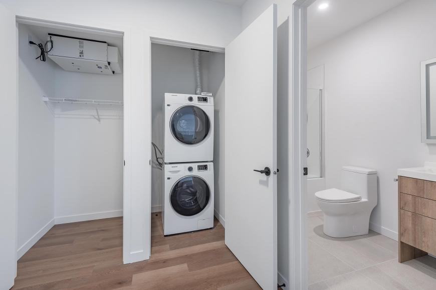 814 2e Avenue - Photo 6 of 10