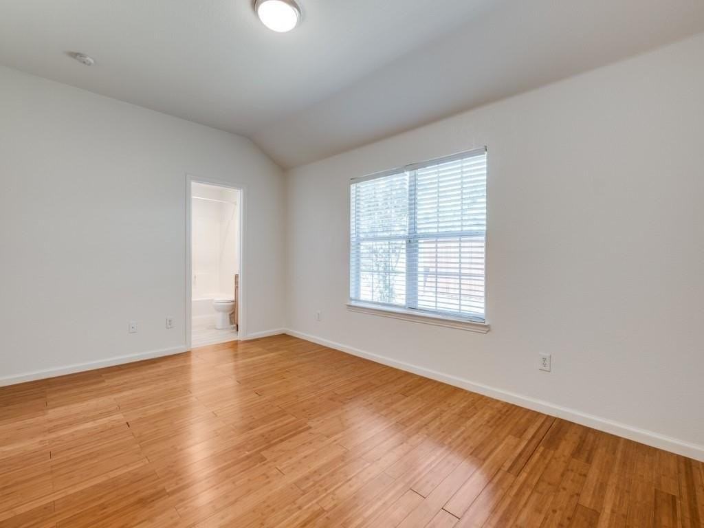 1951 Bayside St - Photo 6 of 12