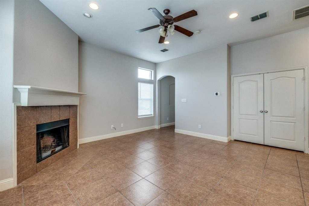 6659 Mountain Trl - Photo 5 of 25