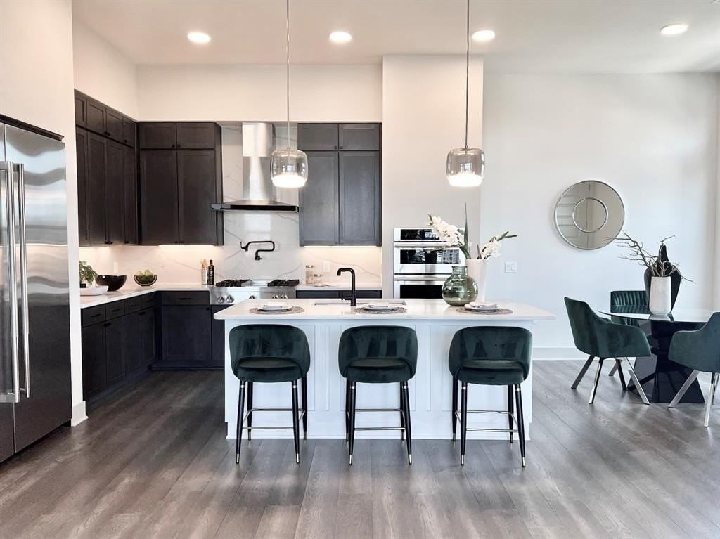 3330 Oak Grove Ave #1302 - Photo 3 of 29